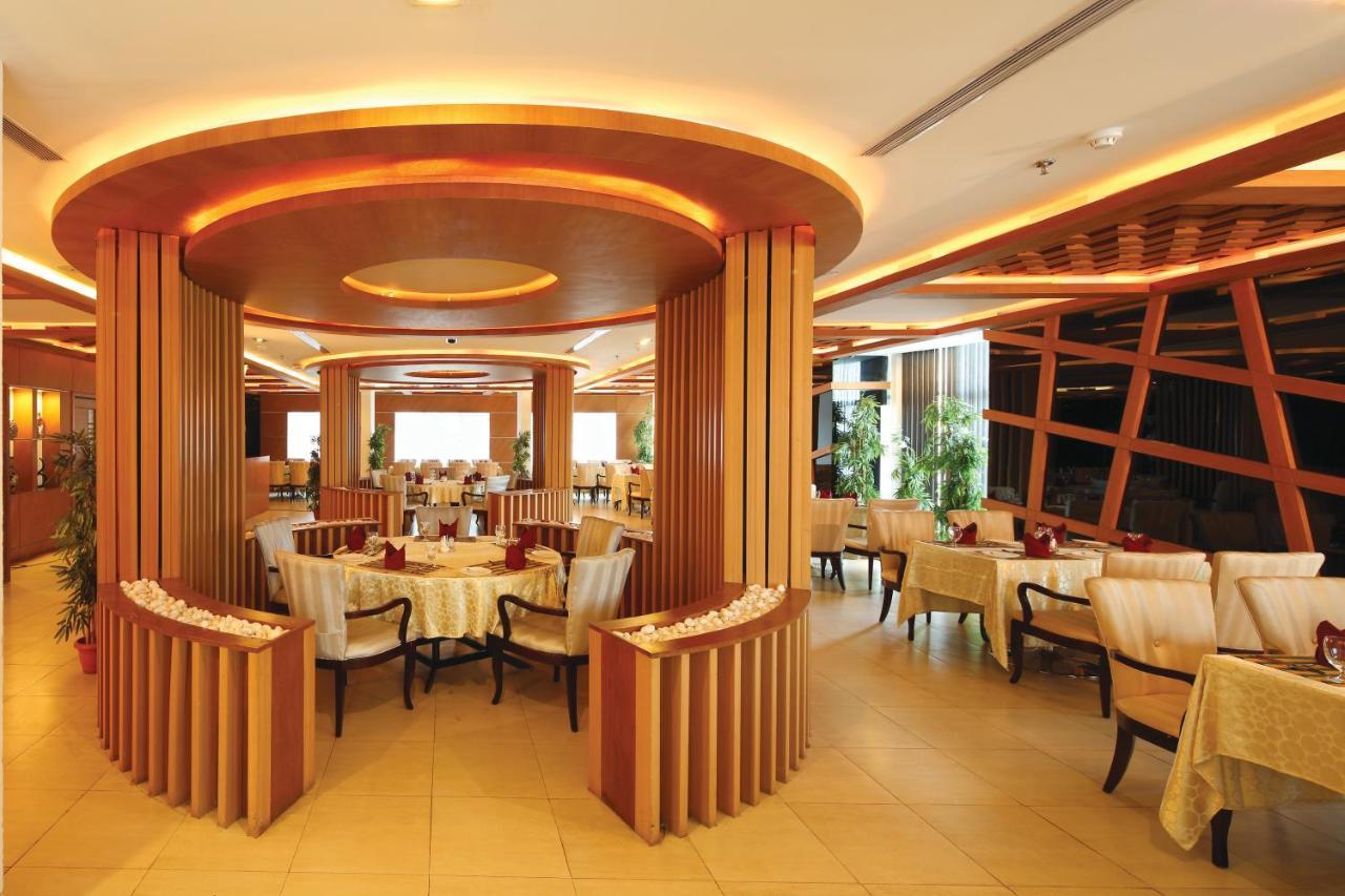 Windsor Rajadhani Hotel Thiruvananthapuram Exterior photo